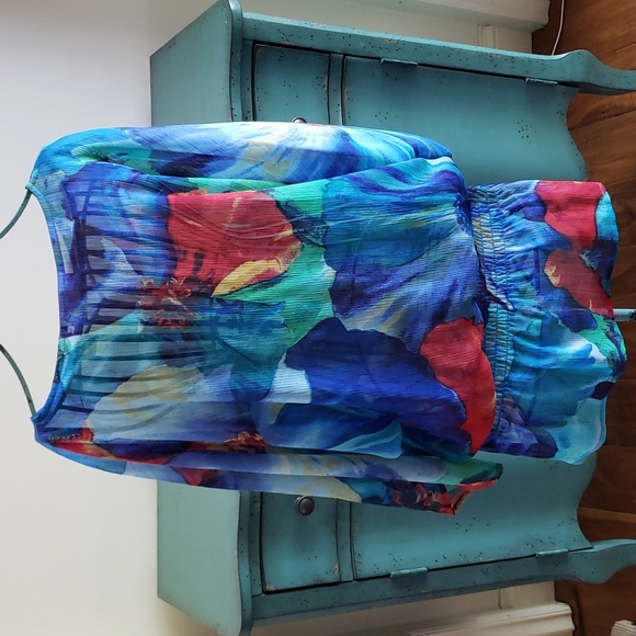 CHICO'S Beautiful Floral Tunic top Size 0 - Picture 2 of 3